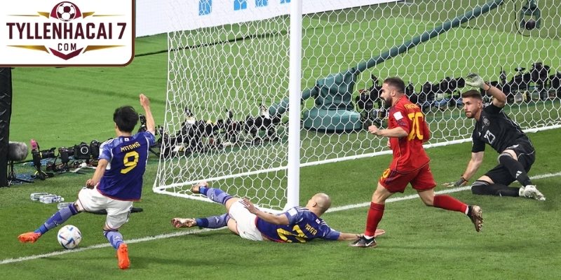 Đánh giá lối chơi cùng hiệu suất ghi bàn của hai bên